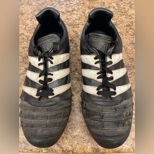 Extremely rare ORIGINAL 1994 Predator football/soccer cleats size 8 -Soft ground